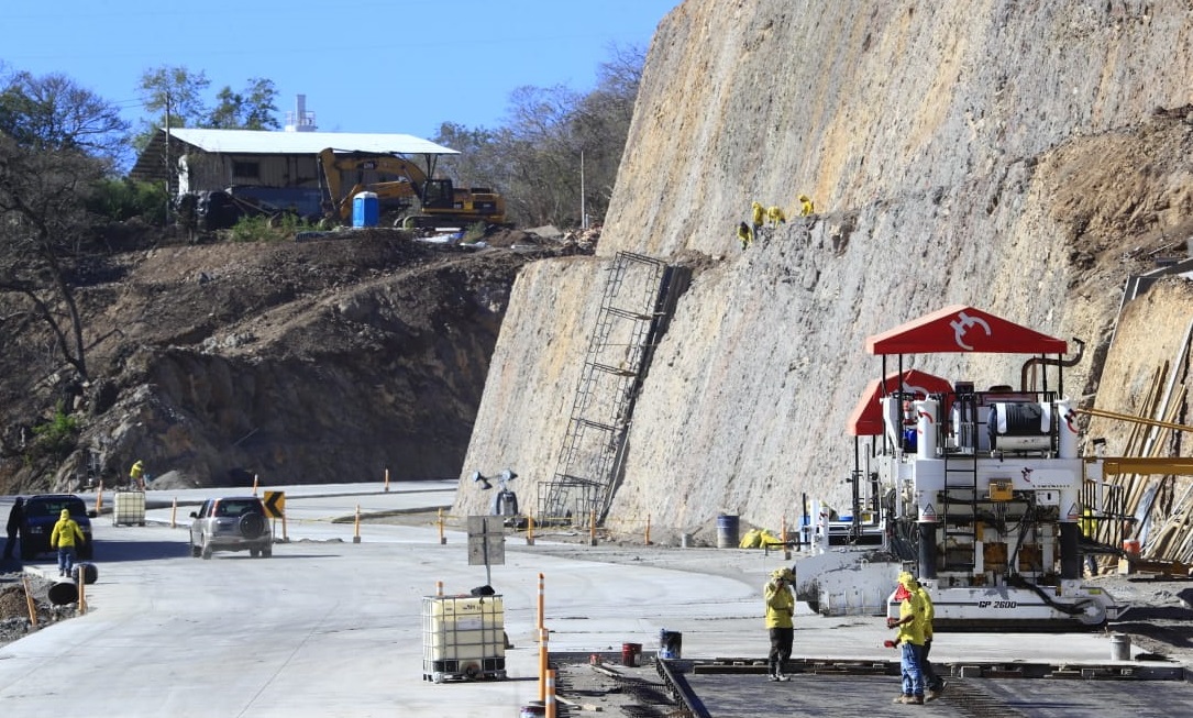 MOP suspende plazo contractual de obras para evitar que trabajadores se contagien de COVID19 mop-suspende-plazo-contractual-de-obras-para-evitar-que-trabajadores-se-contagien-de-covid19